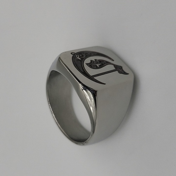 1611- Stainless Steel Handmade Men's Ring Letter D Engraved Size 9.5 NWT - Picture 1 of 8